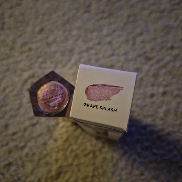Fenty Beauty Gloss Bomb Lip Luminzer Grape Splash LIMITED-EDITION